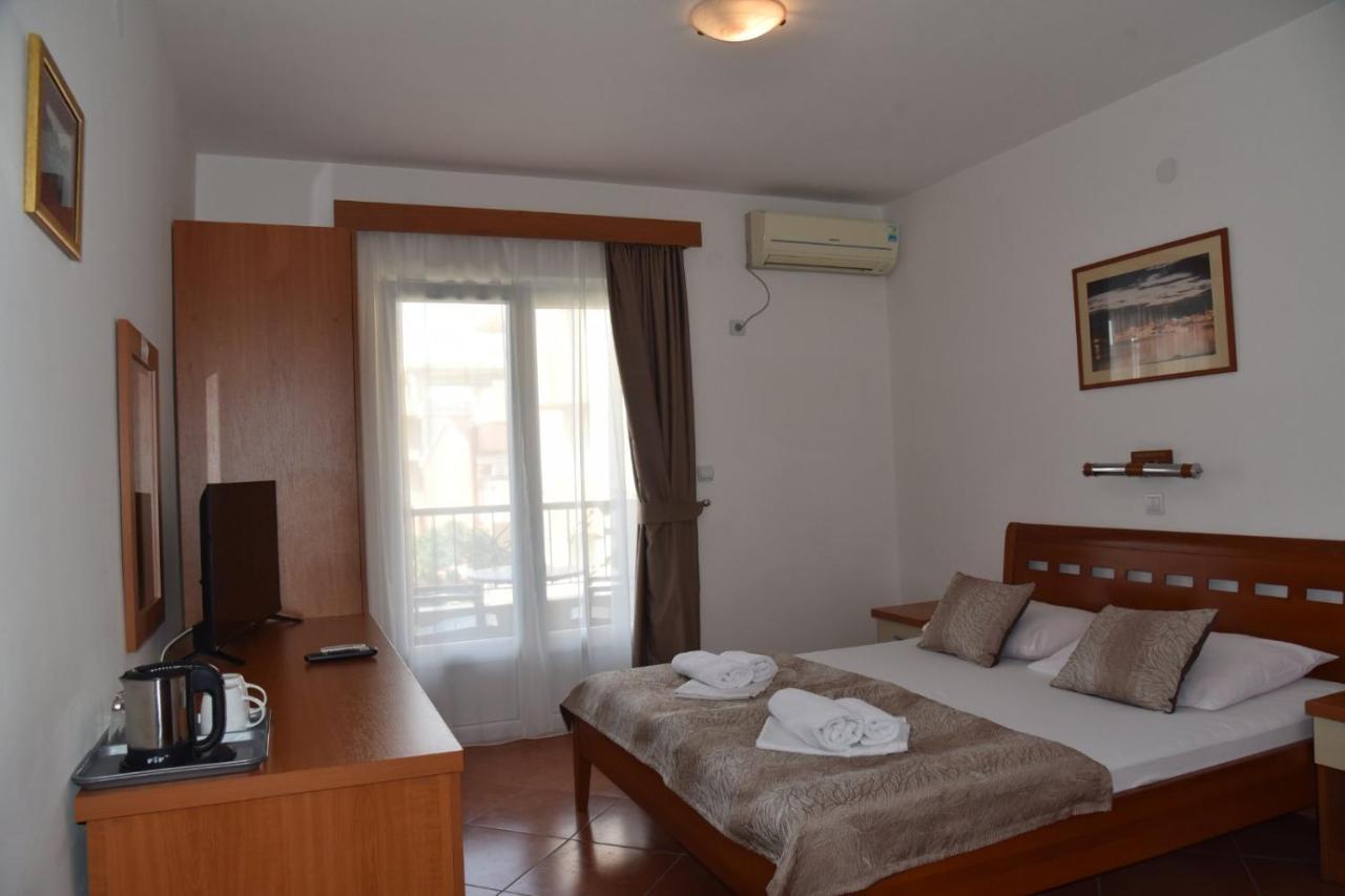 Gasthuis Zec Budva